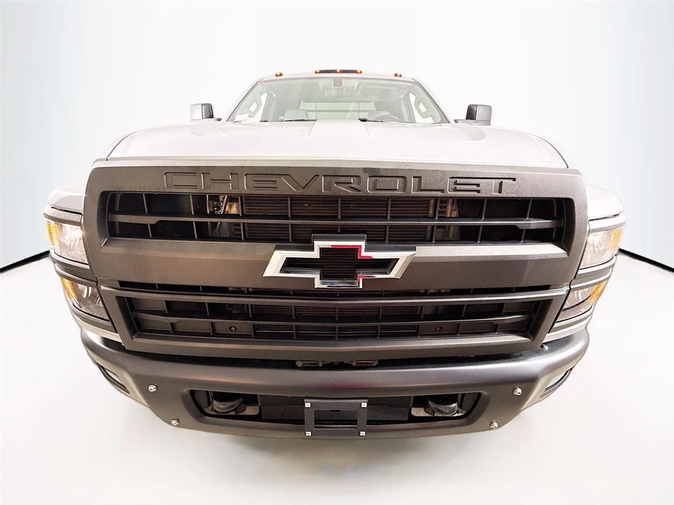 2024 Chevrolet Silverado - Image 19 of 31