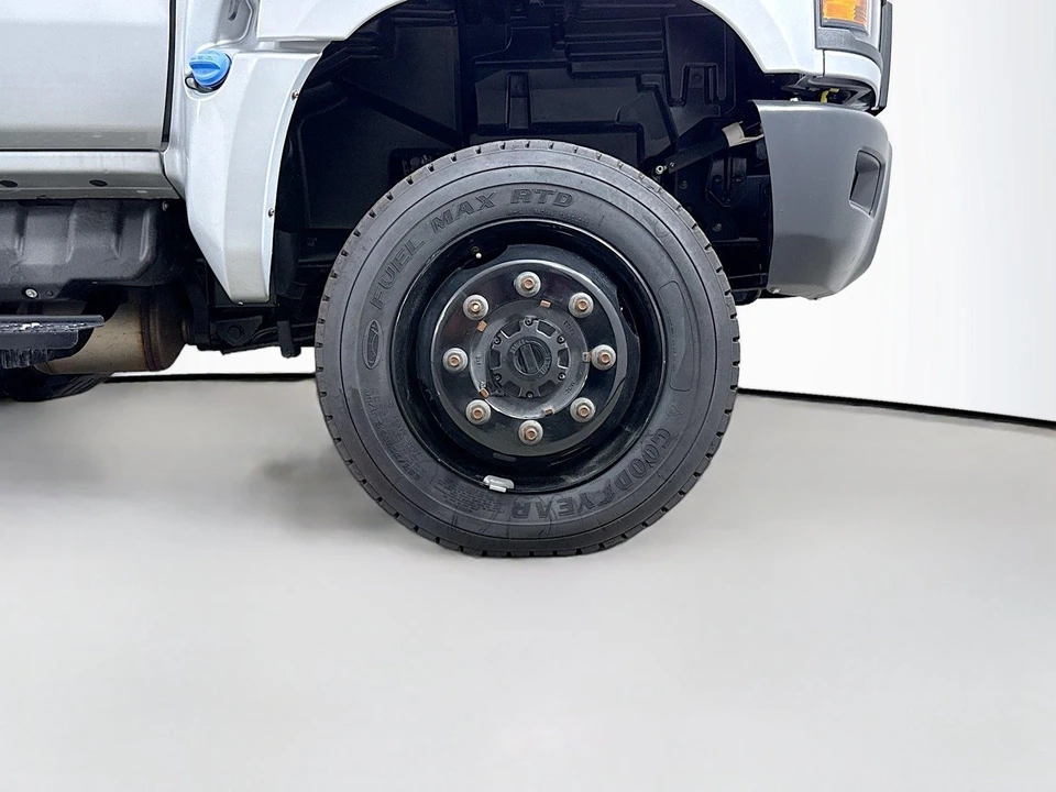 2024 Chevrolet Silverado Heavy Duty 4th Gen - Image 29 of 31