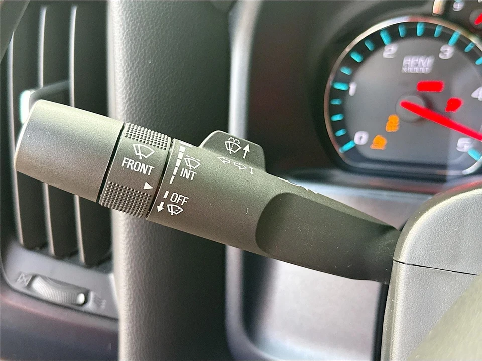 2024 Chevrolet - Image 6 of 31