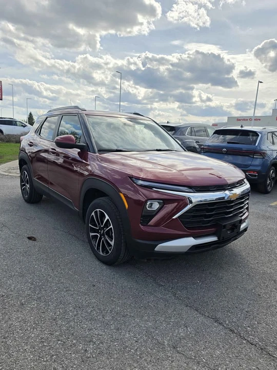 2024 Chevrolet Trailblazer - Image 2 of 15