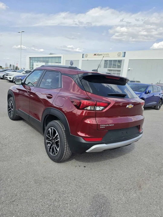 2024 Chevrolet Trailblazer - Image 6 of 15