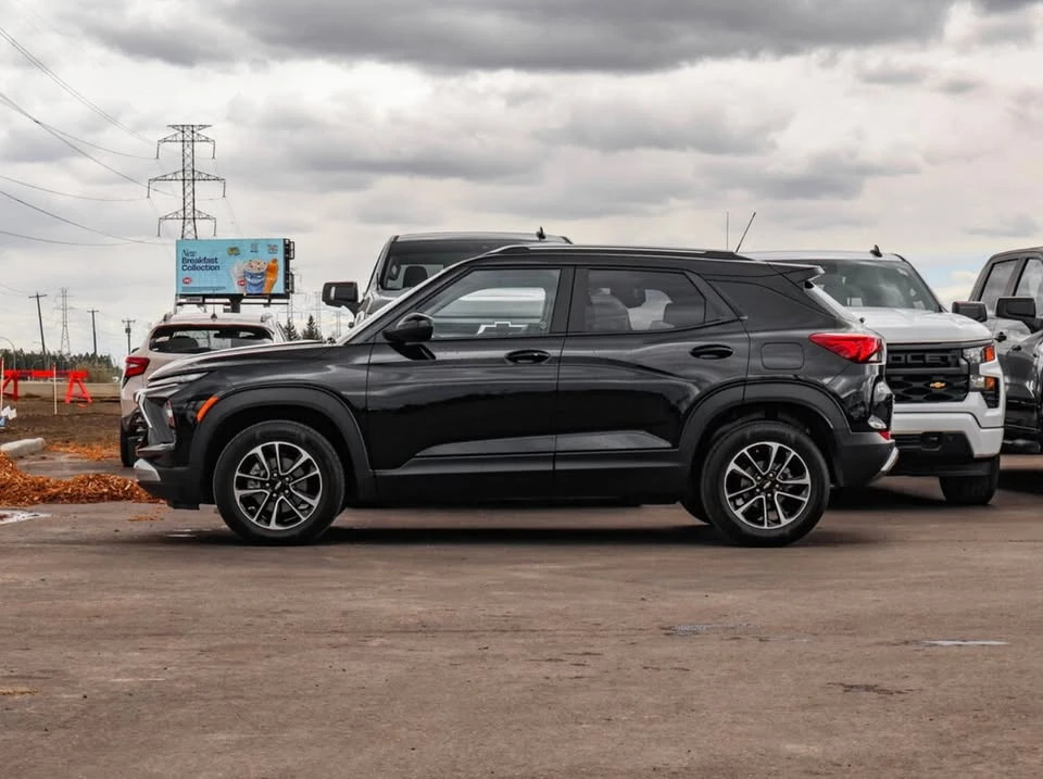 2024 Chevrolet Trailblazer - Image 2 of 17