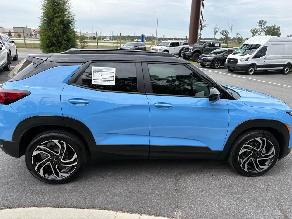 2024 Chevrolet Trailblazer - Image 2 of 15
