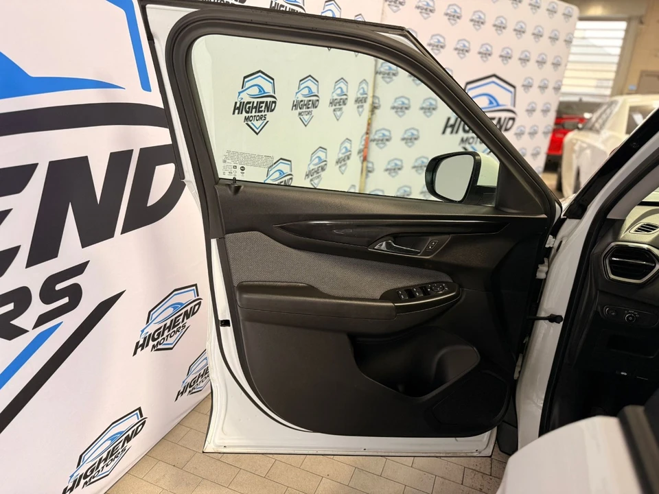 2024 Chevrolet Trailblazer - Image 12 of 21