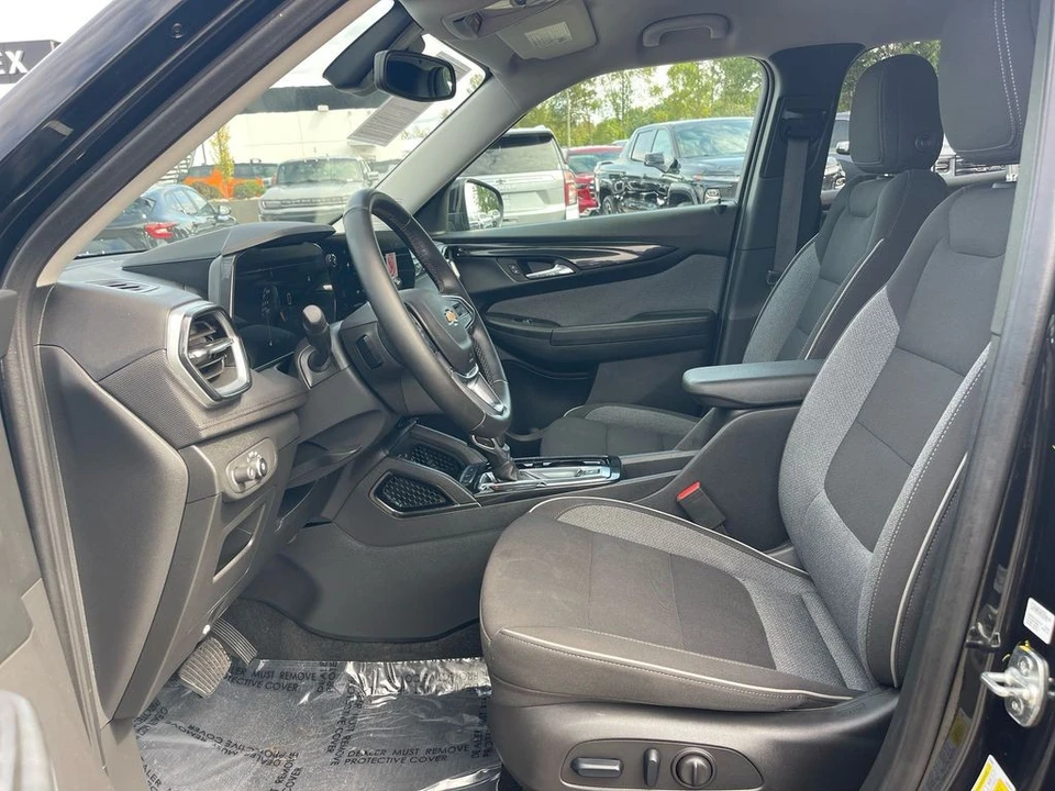 2024 Chevrolet Trailblazer - Image 9 of 12