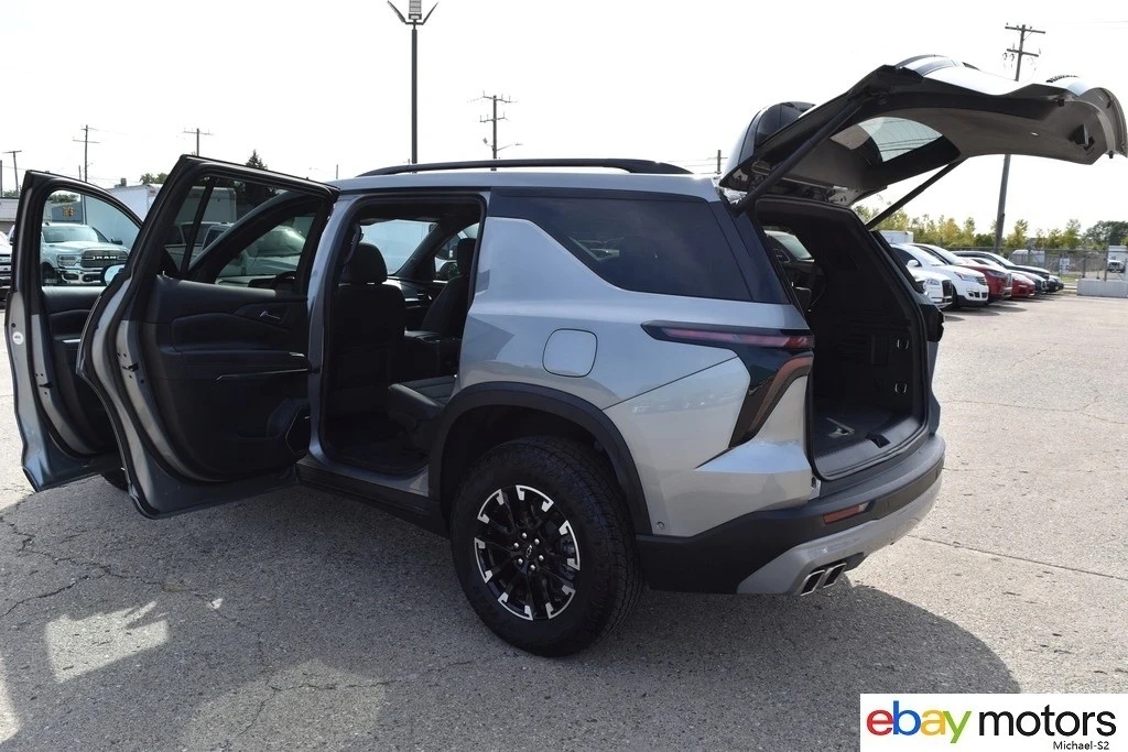 2024 Chevrolet Traverse - Image 19 of 21