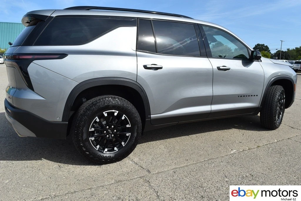 2024 Chevrolet Traverse - Image 4 of 21