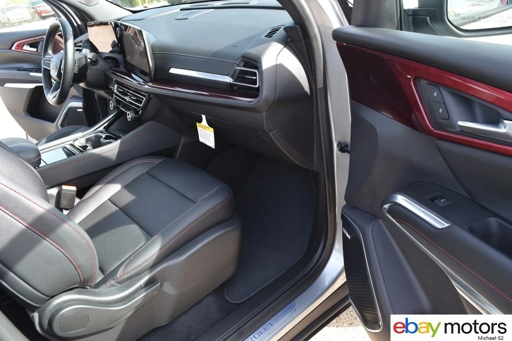 2024 Chevrolet Traverse - Image 17 of 21