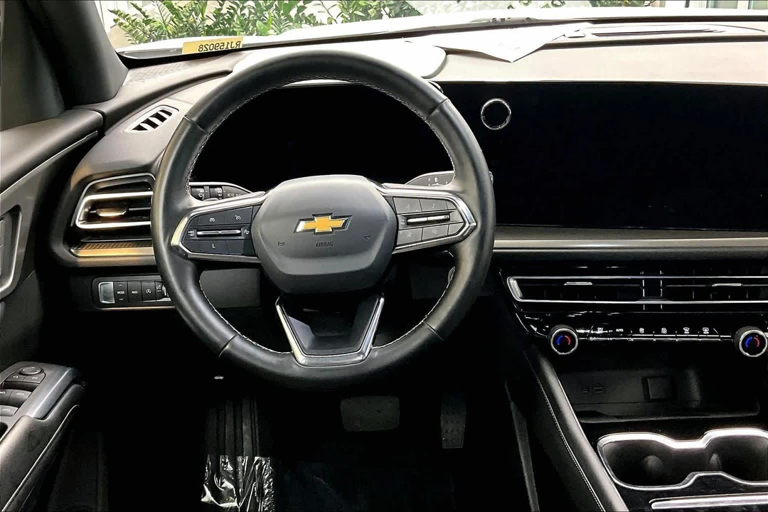 2024 Chevrolet Traverse - Image 12 of 12