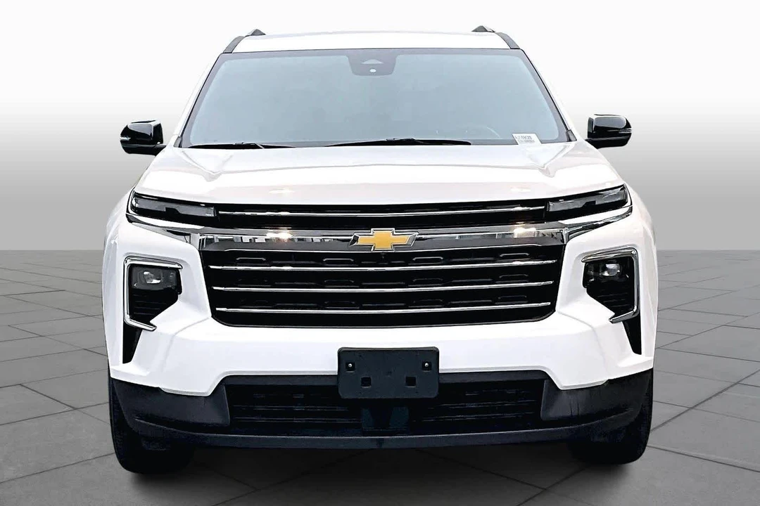 2024 Chevrolet Traverse - Image 8 of 12