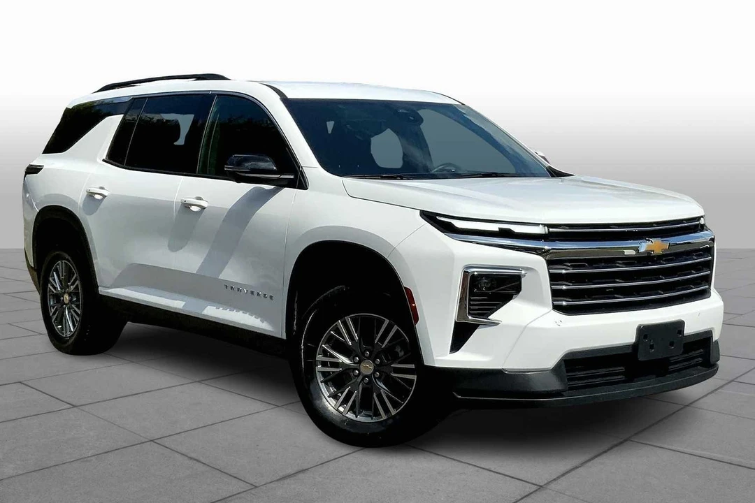 2024 Chevrolet Traverse - Image 3 of 12