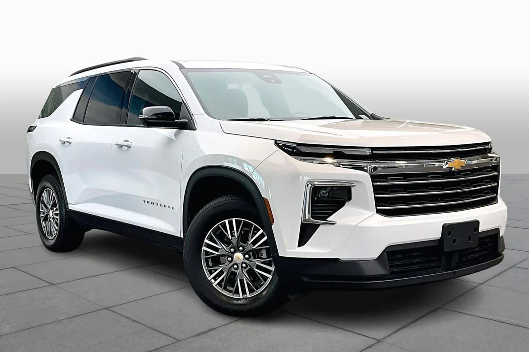 2024 Chevrolet Traverse - Image 6 of 12