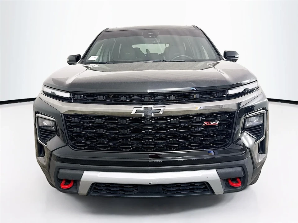 2024 Chevrolet Traverse - Image 2 of 12