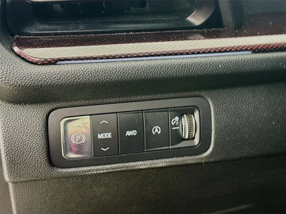 2024 Chevrolet Traverse - Image 7 of 12