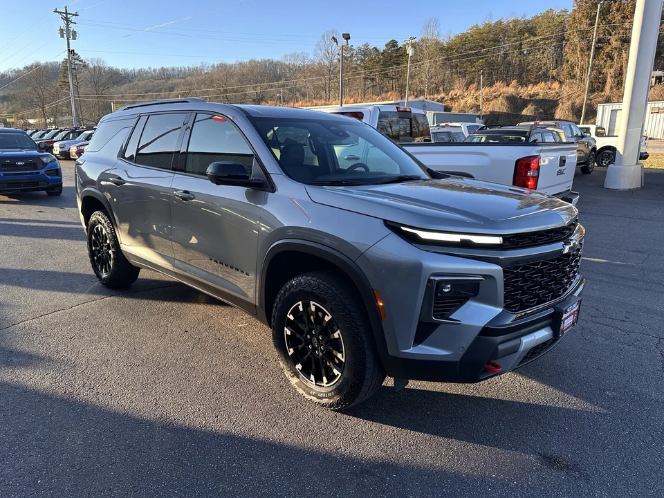 2024 Chevrolet Traverse - Image 3 of 12