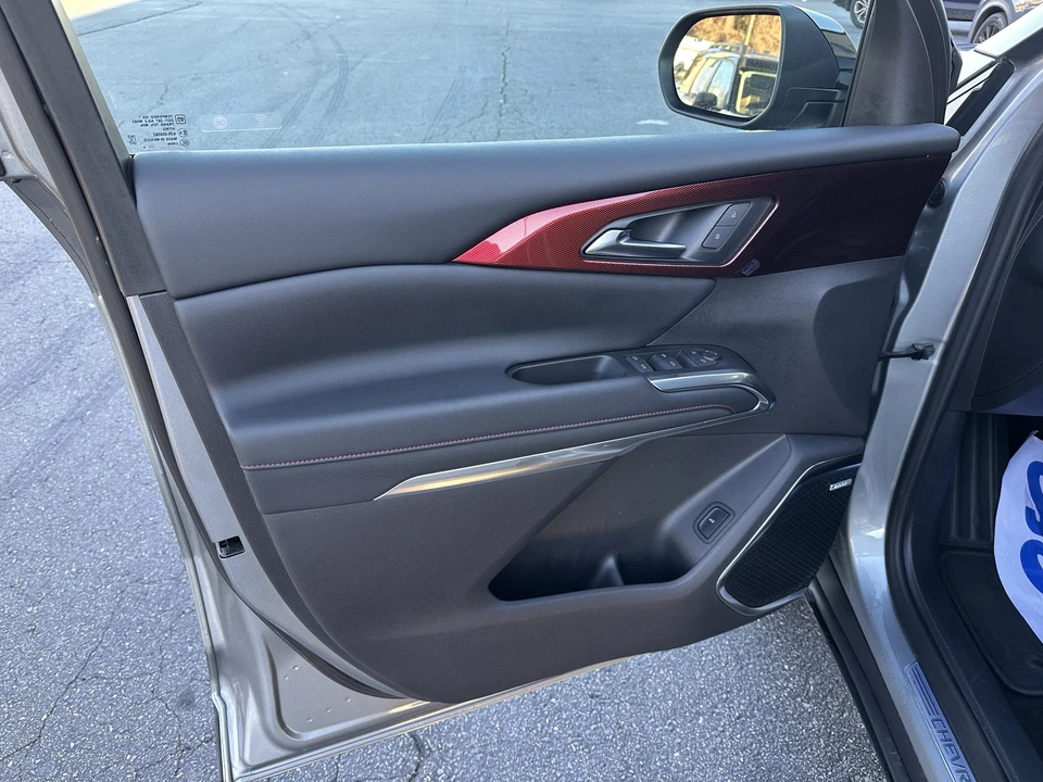 2024 Chevrolet Traverse - Image 8 of 12
