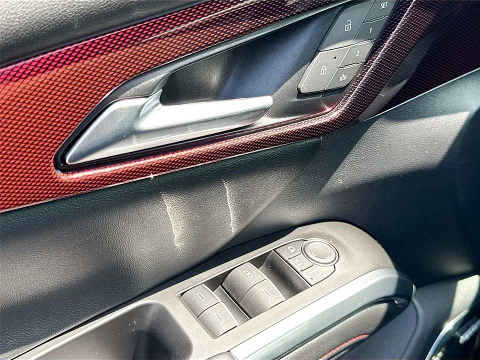 2024 Chevrolet Traverse - Image 13 of 21