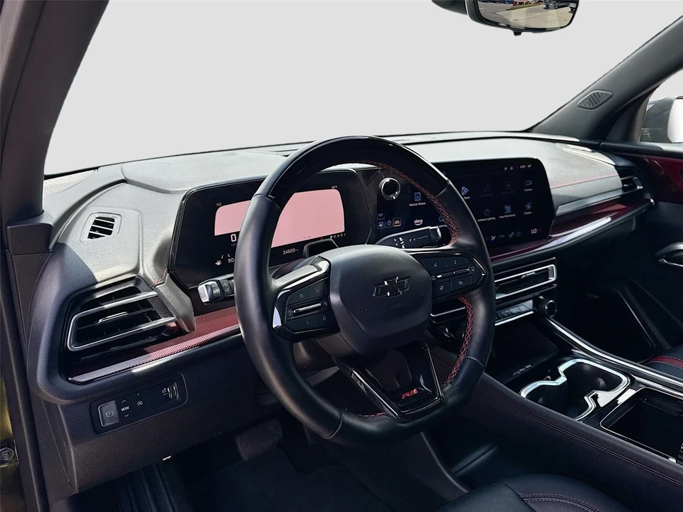 2024 Chevrolet Traverse - Image 9 of 21