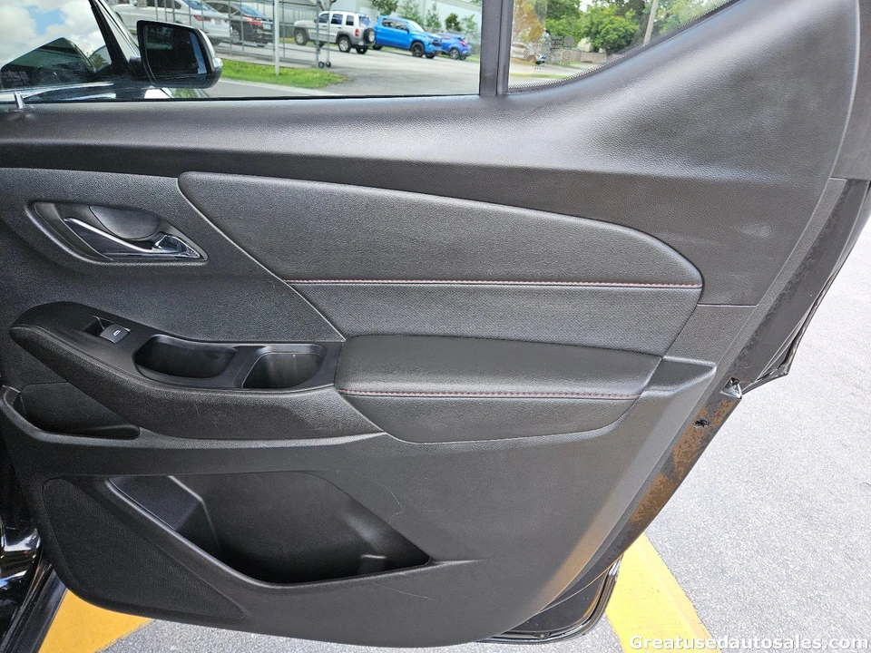 2024 Chevrolet Traverse - Image 17 of 21