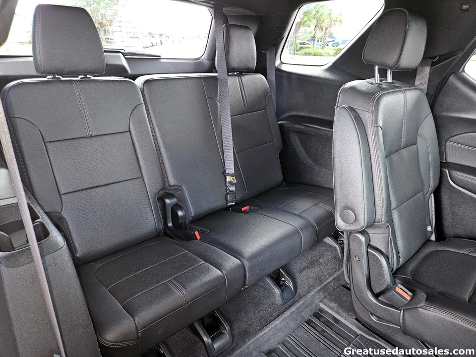 2024 Chevrolet Traverse - Image 15 of 21