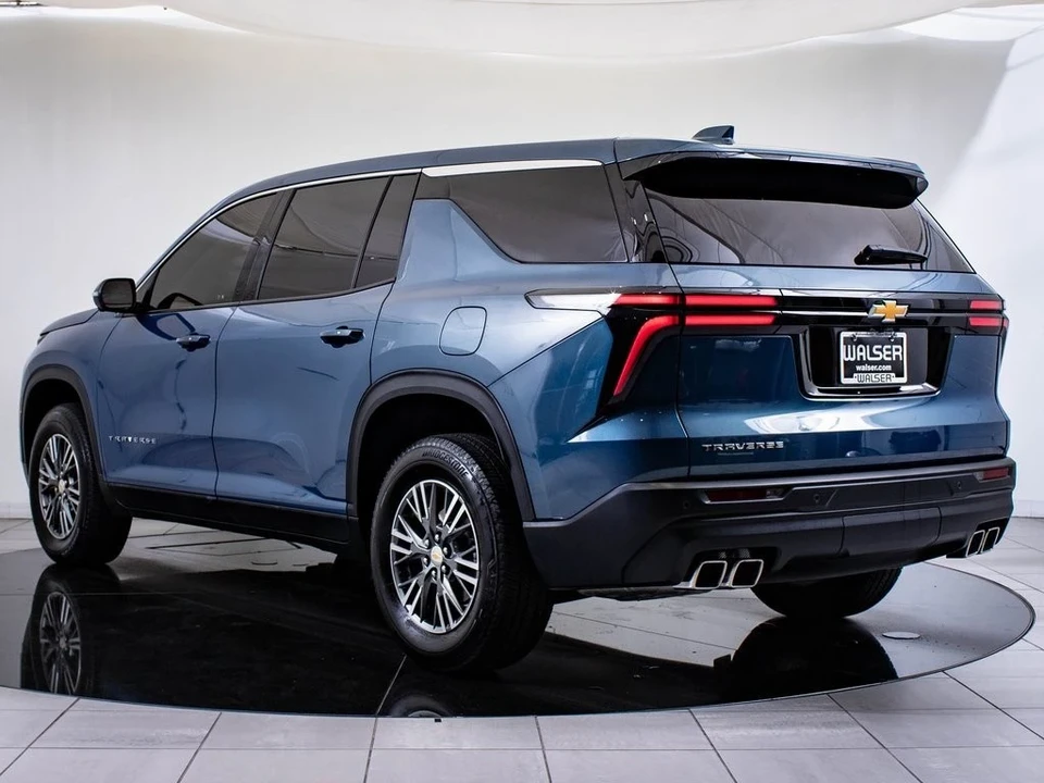 2024 Chevrolet Traverse - Image 6 of 21