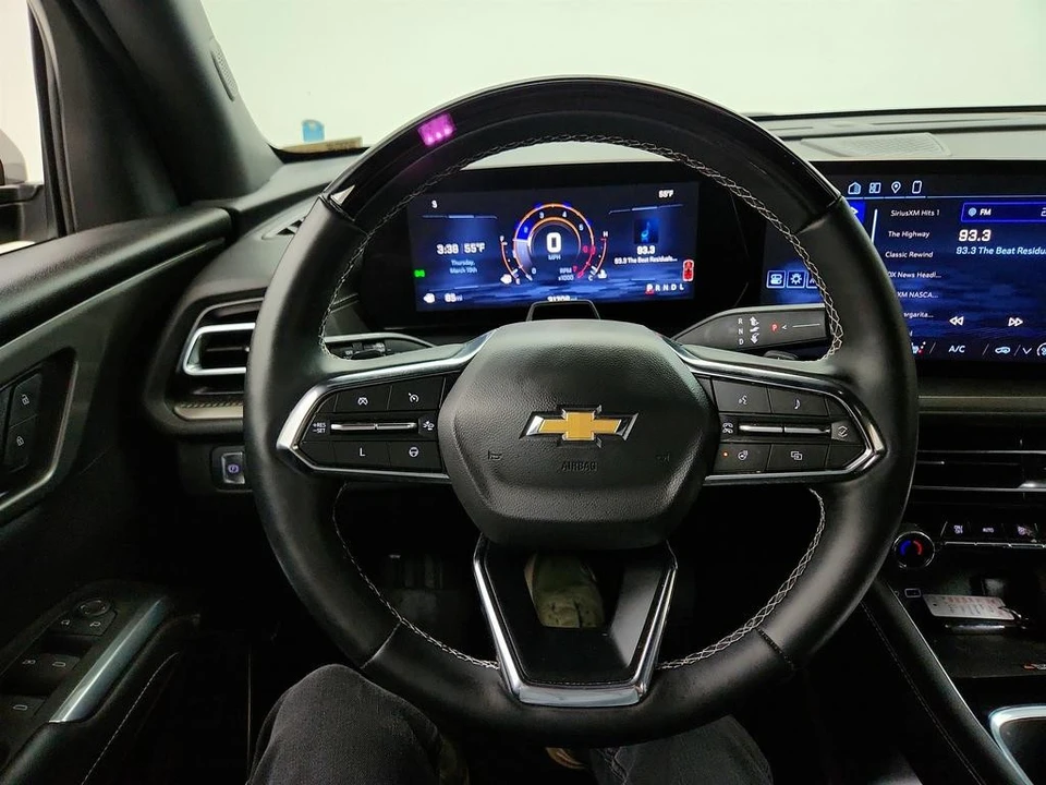 2024 Chevrolet Traverse - Image 17 of 21