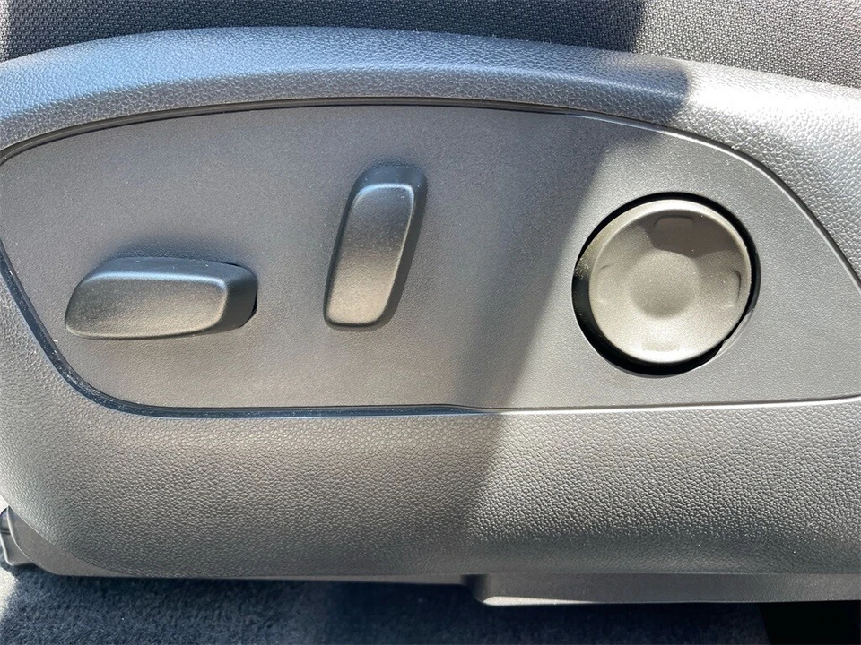 2024 Chevrolet Traverse - Image 10 of 12