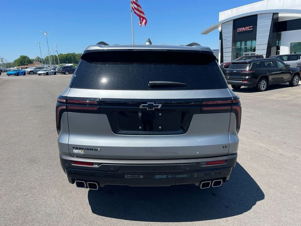 2024 Chevrolet Traverse - Image 4 of 12