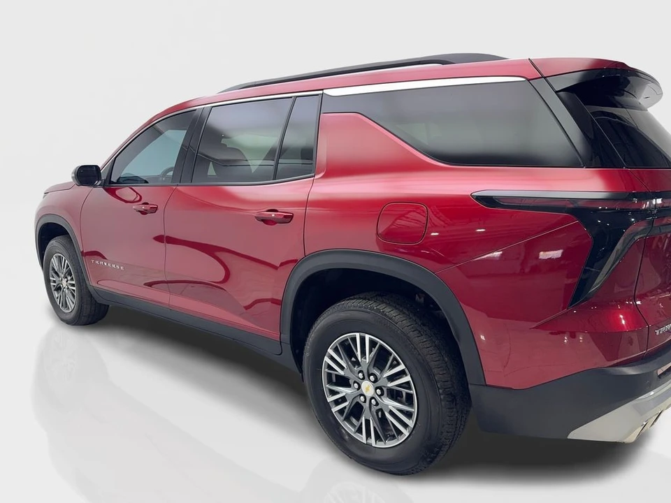 2024 Chevrolet Traverse - Image 14 of 21