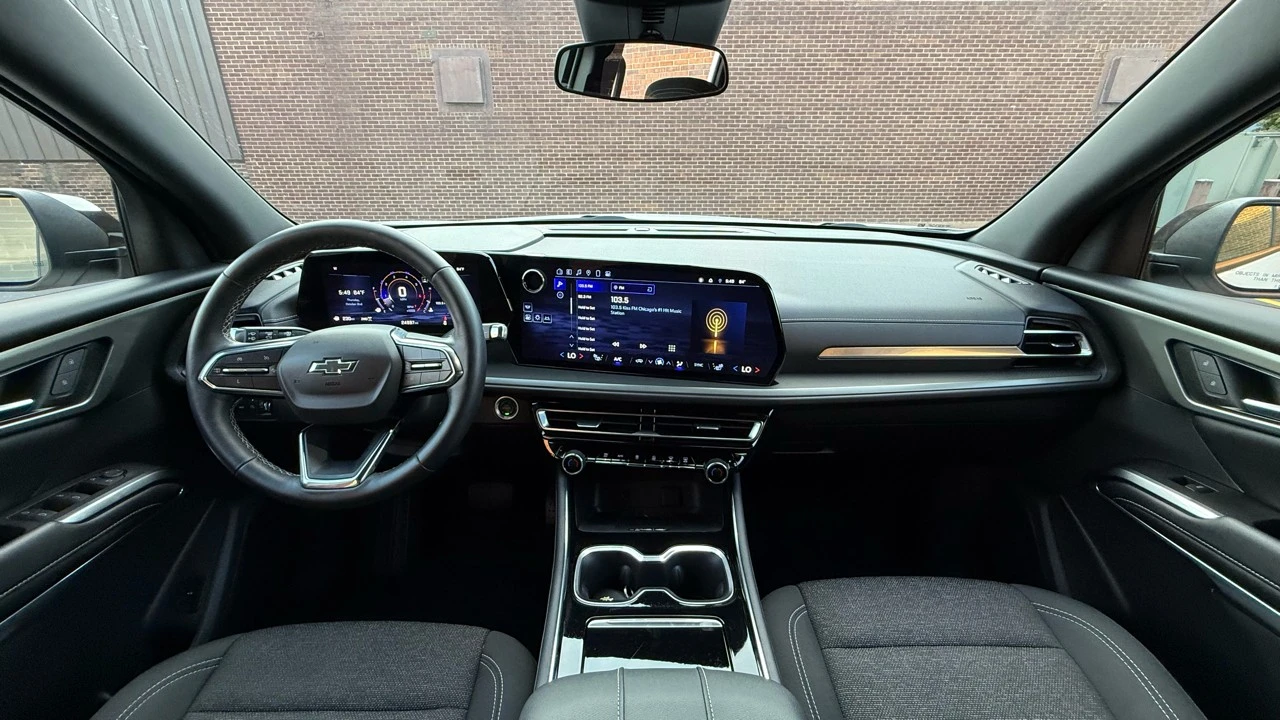 2024 Chevrolet Traverse - Image 16 of 21