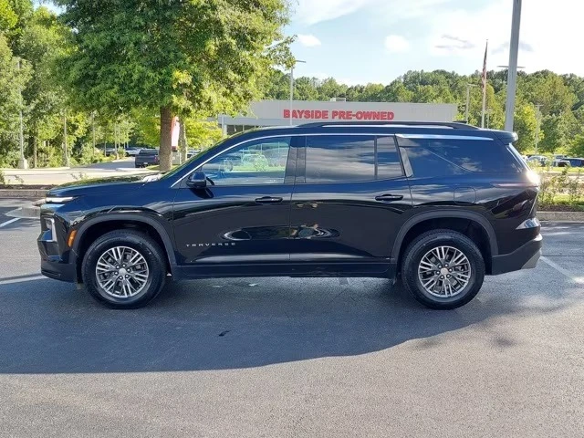 2024 Chevrolet Traverse - Image 2 of 8