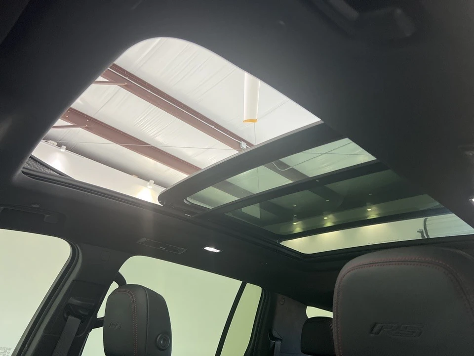 2024 Chevrolet Traverse - Image 17 of 21