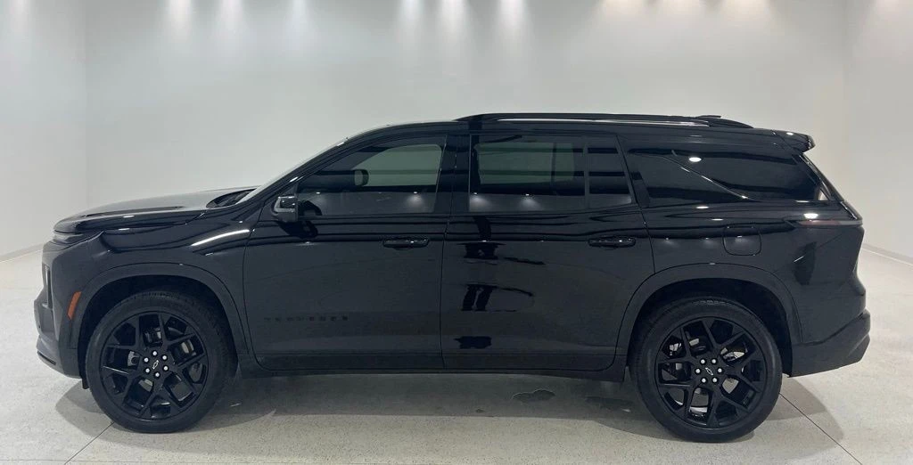 2024 Chevrolet Traverse - Image 2 of 21
