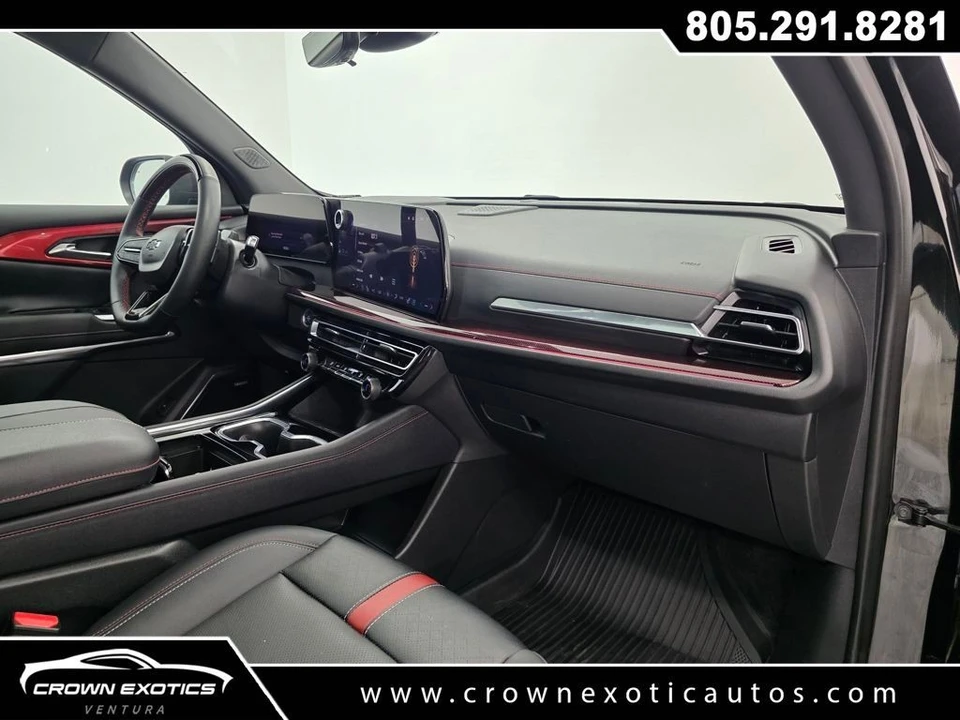 2024 Chevrolet Traverse - Image 11 of 12