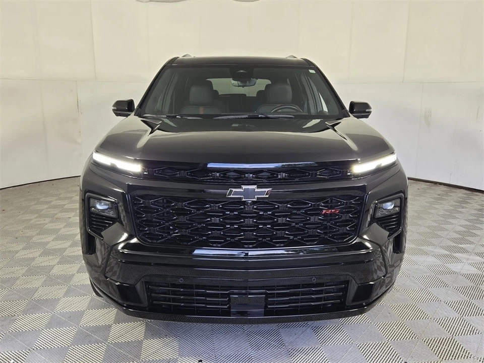 2024 Chevrolet Traverse - Image 3 of 12