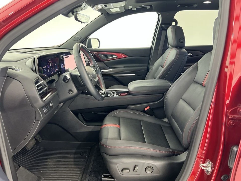 2024 Chevrolet Traverse - Image 18 of 21