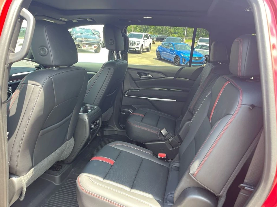 2024 Chevrolet Traverse - Image 13 of 21