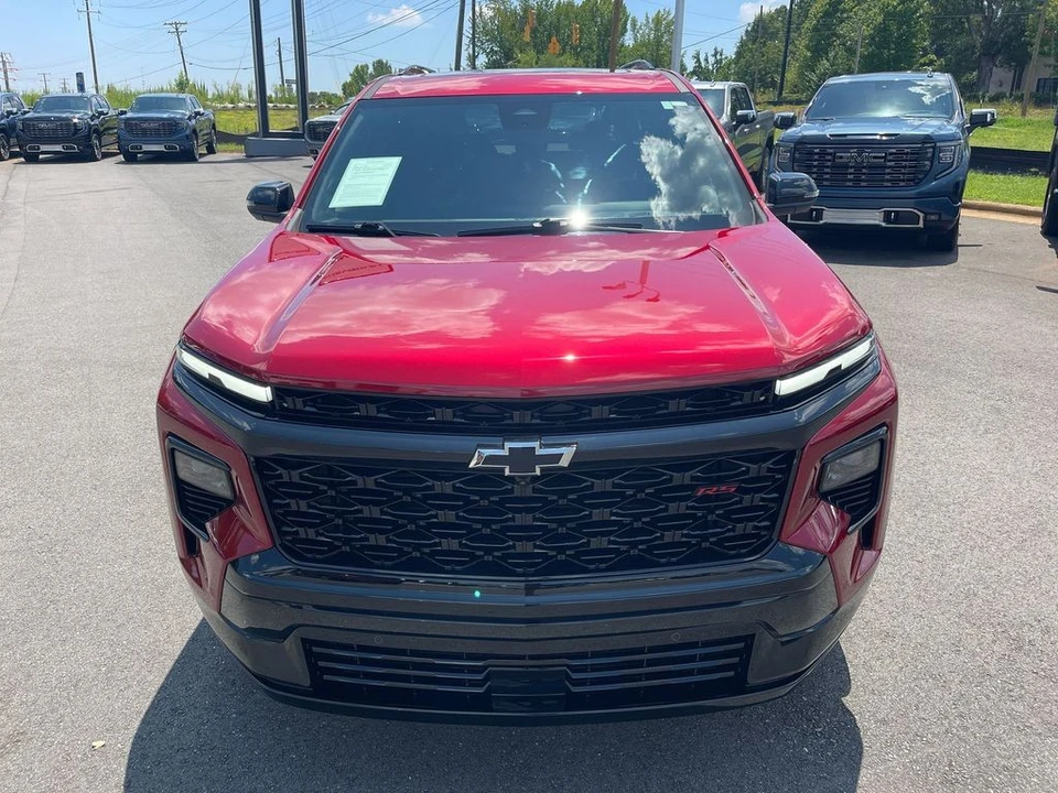 2024 Chevrolet Traverse - Image 8 of 12