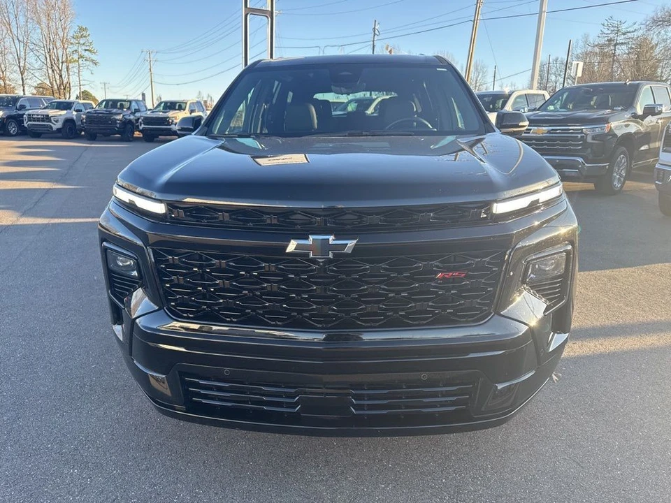 2024 Chevrolet Traverse - Image 8 of 12