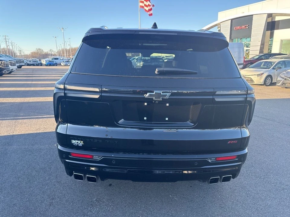 2024 Chevrolet Traverse - Image 4 of 12