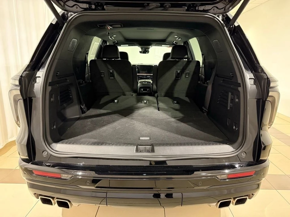 2024 Chevrolet Traverse - Image 12 of 21