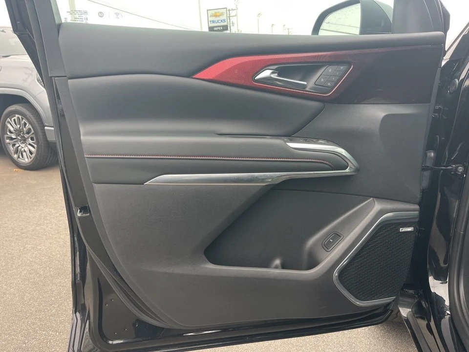 2024 Chevrolet Traverse - Image 9 of 12