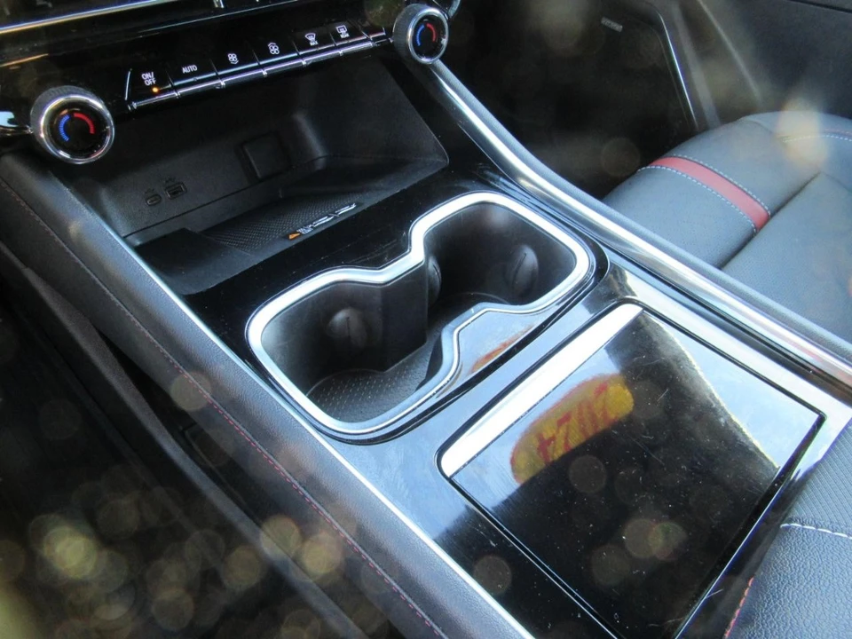 2024 Chevrolet Traverse - Image 7 of 12
