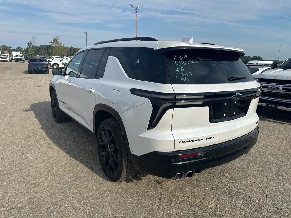2024 Chevrolet Traverse - Image 2 of 7