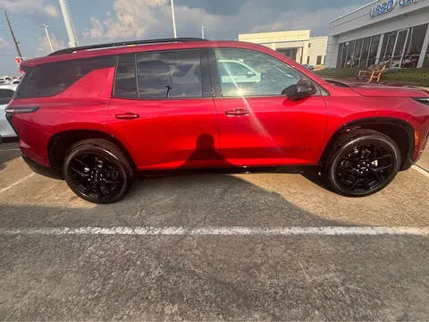 2024 Chevrolet Traverse RS Sport Utility 4D