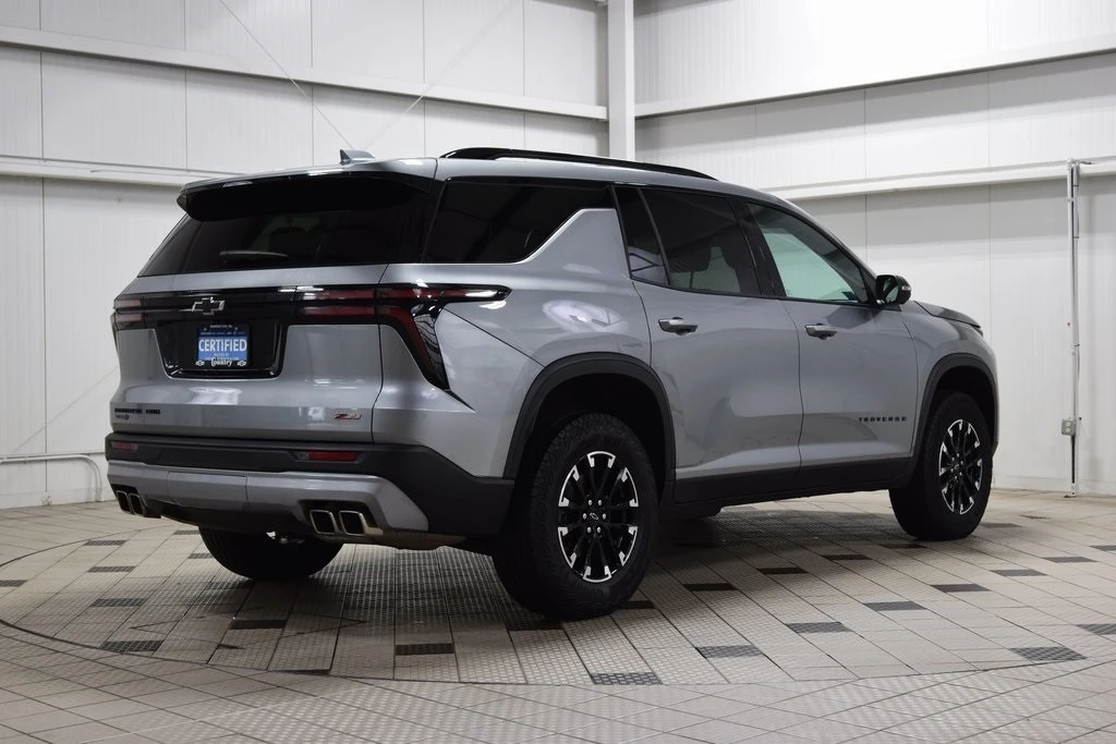 2024 Chevrolet Traverse - Image 8 of 12