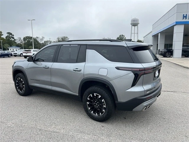 2024 Chevrolet Traverse - Image 6 of 21
