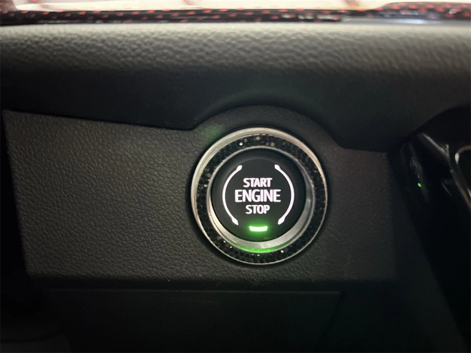 2024 Chevrolet Traverse - Image 17 of 21