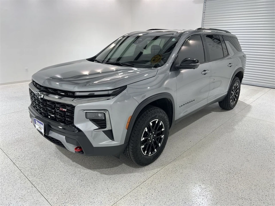 2024 Chevrolet Traverse - Image 4 of 21