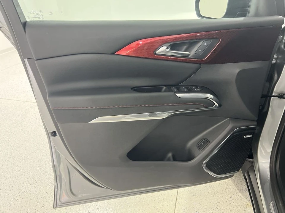 2024 Chevrolet Traverse - Image 20 of 21